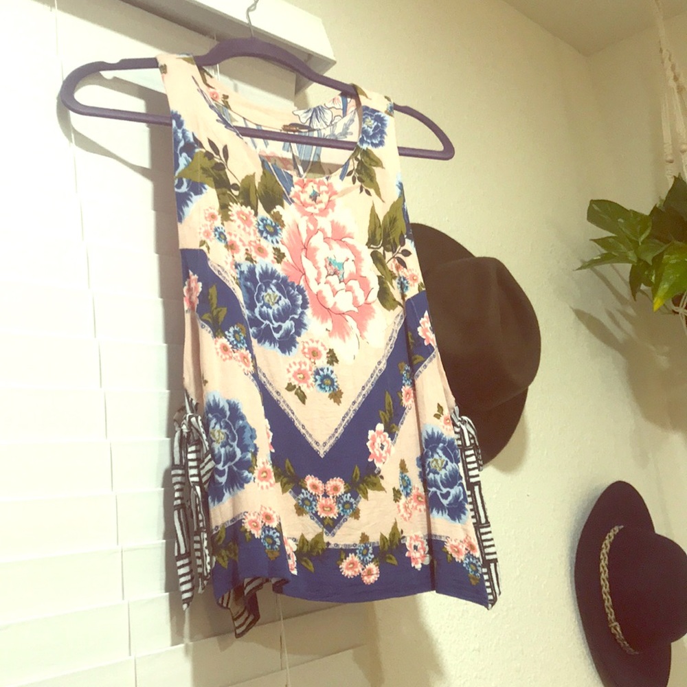 Free People flower tank top